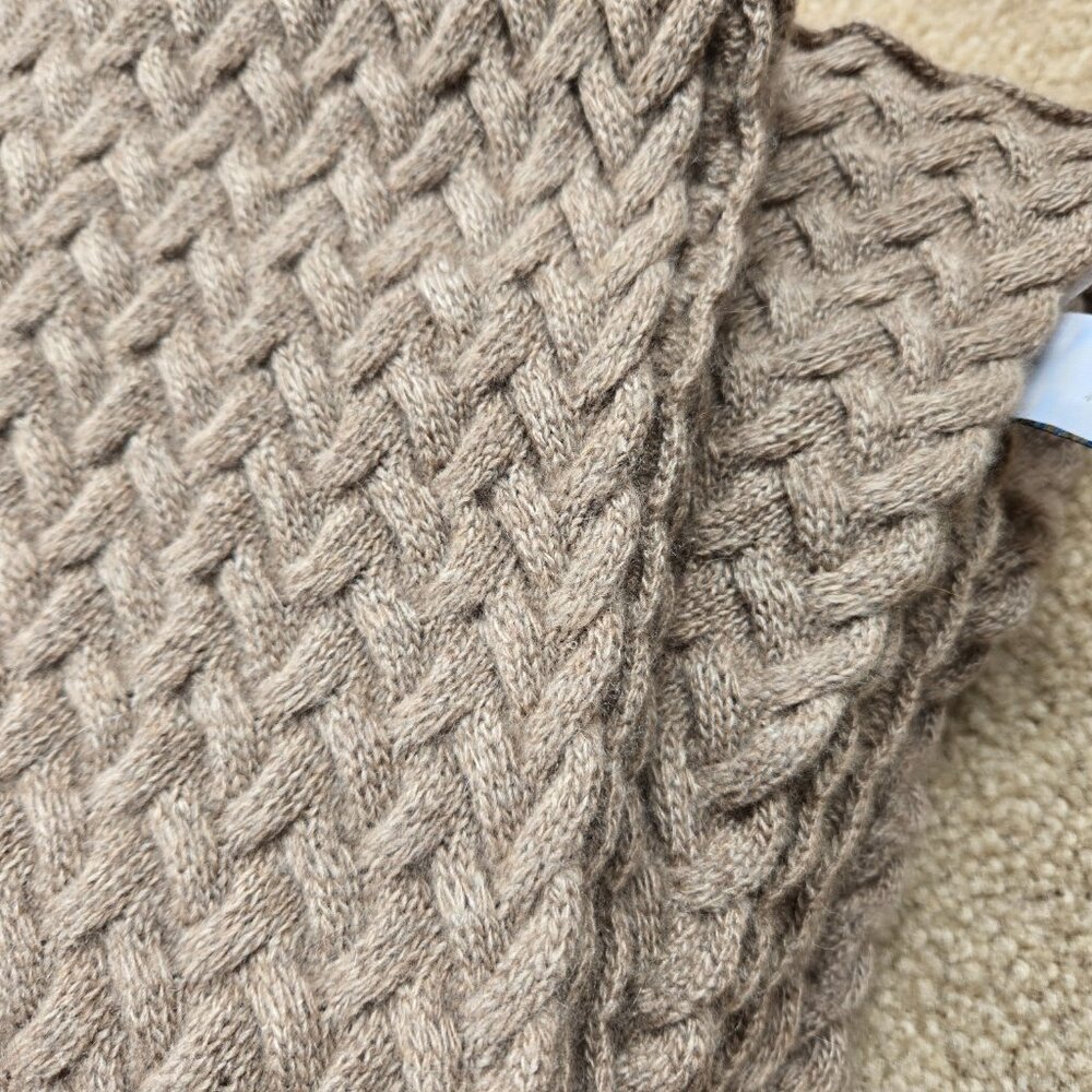 Portolano Thick Oversized Cashmere/Silk/Wool Scarf - Picture 11 of 11